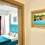Dolce Aqua Summerland * Mamaia