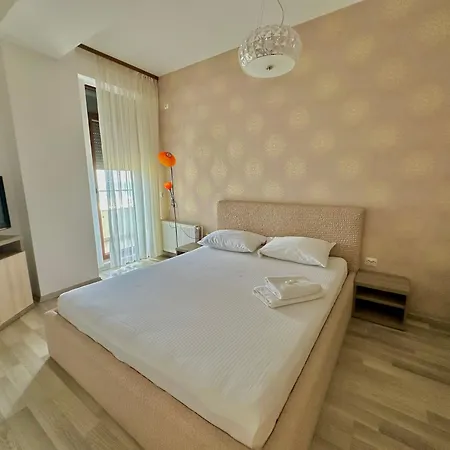 Dolce Aqua Summerland Appartement *