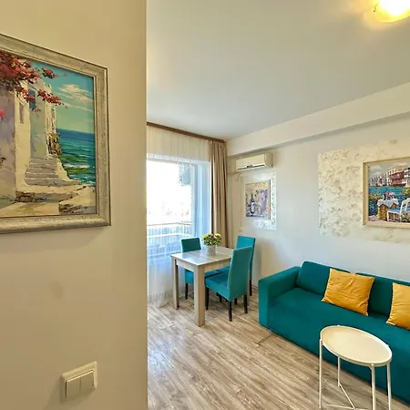 Апартаменты Dolce Aqua Summerland