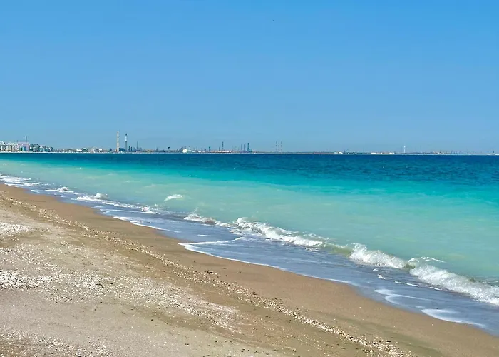 Dolce Aqua Summerland Apartment *